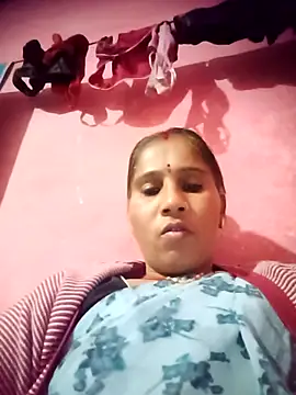 OliveGreen22 online show from November 2025 06:56:02 AM