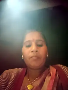 OliveGreen22 online show from November 2025 06:55:01 AM