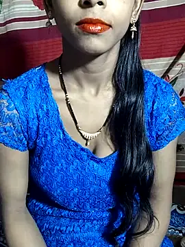 Itz Aisha   online show from November 2025 05:13:02 AM