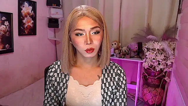 Katesy12 online show from December 2025 11:32:01 PM