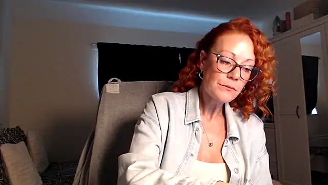 Dixie Duchess online show from November 2025 12:06:02 PM