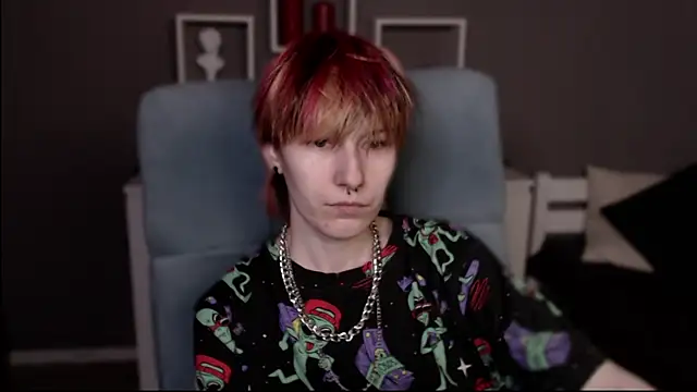 guitarandangell online show from April 2026 06:24:02 PM