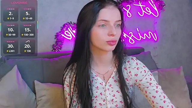 Snapshot of Eva_Mayers chatting on January 2026 12:49:02 AM Eva Mayers online show from January 2026 12:49:02 AM