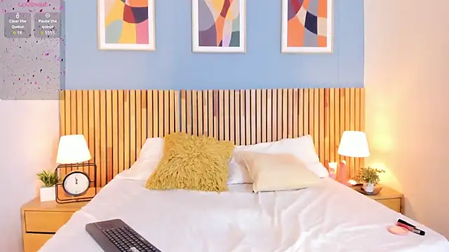 AuroraPinkk online show from January 2026 09:17:02 PM