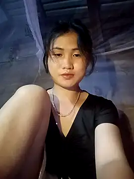 Snapshot of huhu-lele chatting on October 2025 12:12:02 PM huhu-lele online show from October 2025 12:12:02 PM