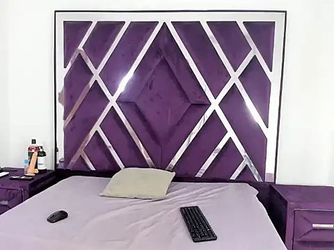 valentinaasm online show from November 2025 12:26:01 PM