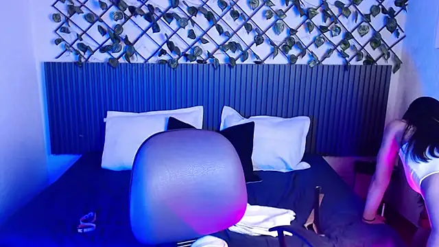 Snapshot of Lunaa_07 chatting on April 2026 08:40:01 AM Lunaa 07 online show from April 2026 08:40:01 AM