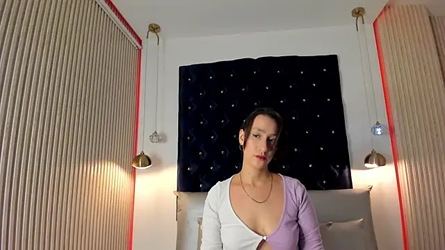 Catalina-Thompson online show from October 2025 11:53:02 AM