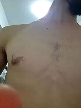 16enes16 online show from October 2025 06:24:01 PM