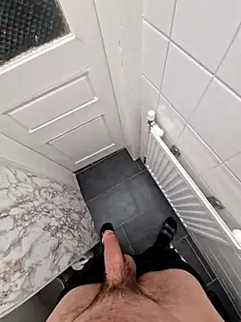 16enes16 online show from November 2025 09:29:02 PM