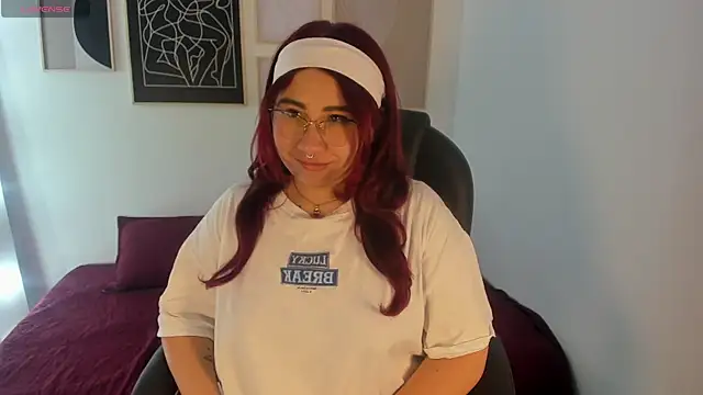 littlee red online show from January 2026 08:23:01 PM