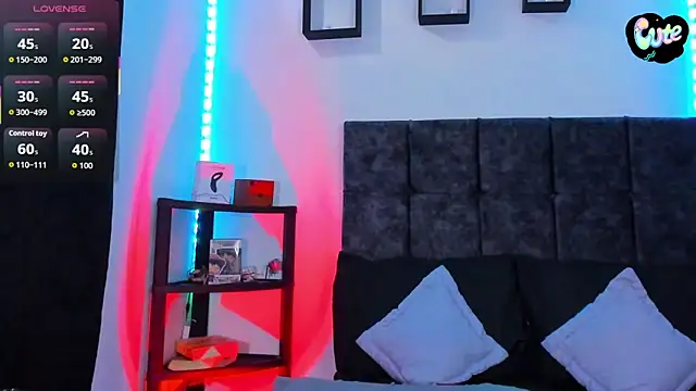 Theo Noxxx online show from November 2025 06:19:01 PM