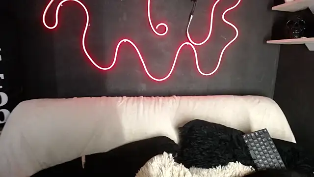 Emma sweet hot online show from April 2026 11:25:02 PM