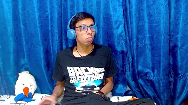 DavTwink3100 online show from January 2026 02:15:01 AM