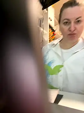 Amelia-Diamond online show from November 2025 08:47:01 AM