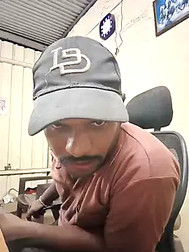 Snapshot of RNlov chatting on February 2026 03:28:02 PM RNlov online show from February 2026 03:28:02 PM