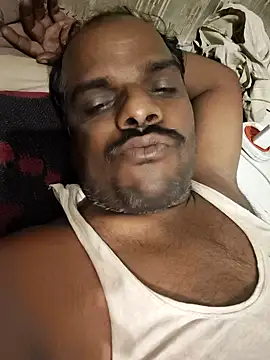 Snapshot of RNlov chatting on February 2026 05:24:01 PM RNlov online show from February 2026 05:24:01 PM