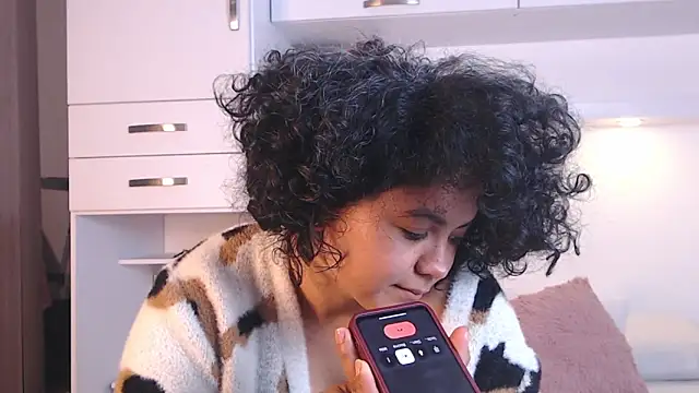 MartiRuis10 online show from October 2025 08:37:02 PM