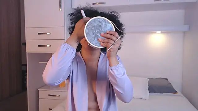 MartiRuis10 online show from November 2025 10:09:02 PM