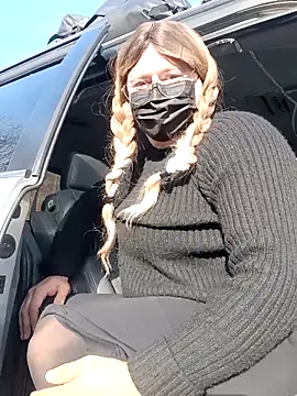 Snapshot of Ashley-Amber_Dragon chatting on December 2025 07:55:01 PM Ashley-Amber Dragon online show from December 2025 07:55:01 PM