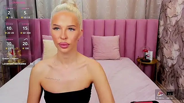 KailaCrystall online show from October 2025 02:45:01 AM