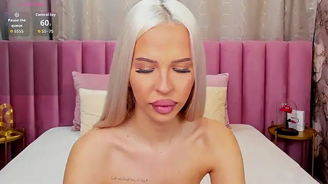 KailaCrystall online show from October 2025 01:17:01 AM