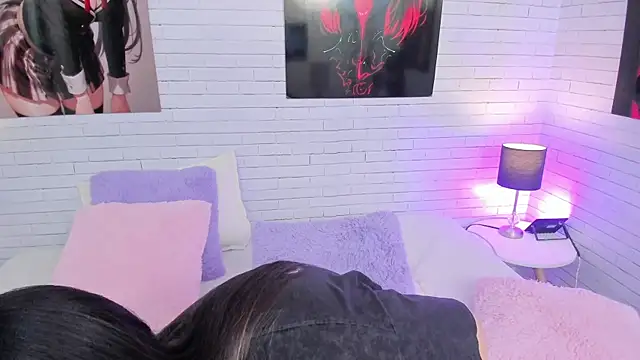 Zoe Murphy online show from November 2025 05:51:02 AM