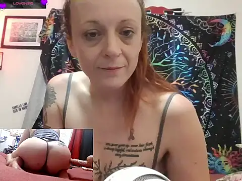 Snapshot of LoveLibz169 chatting on May 2026 04:36:02 PM LoveLibz169 online show from May 2026 04:36:02 PM