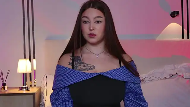  Tessa May  online show from December 2025 12:15:02 AM