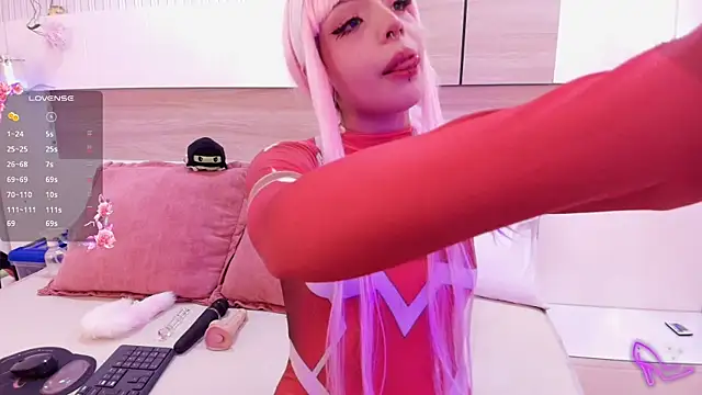 Kaoriabyss  online show from October 2025 07:48:01 PM