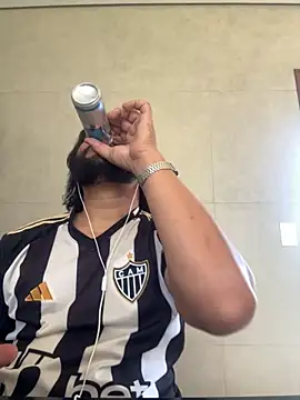 LoboCachorro online show from November 2025 03:00:02 PM