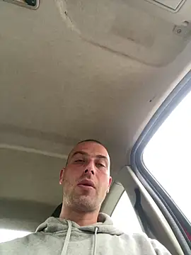 Rotteei1 online show from April 2026 05:40:02 PM