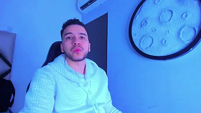 mike 257 online show from February 2026 11:29:02 AM