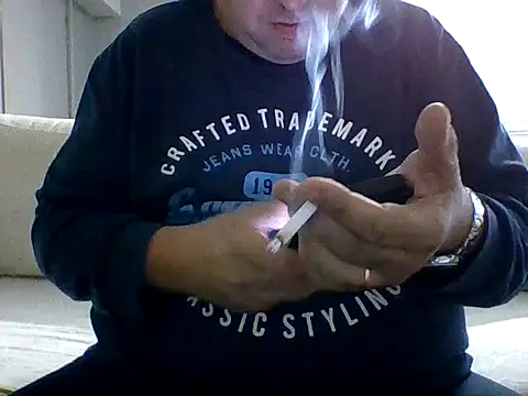 stefistefi8097 online show from October 2025 06:06:02 PM