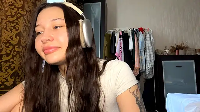 YourCoreanmiracle online show from November 2025 09:31:01 AM