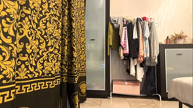 YourCoreanmiracle online show from November 2025 07:35:02 PM