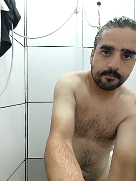 Snapshot of gusto14cm chatting on February 2026 07:54:01 PM gusto14cm online show from February 2026 07:54:01 PM