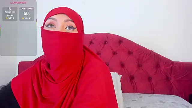 fatiima  online show from December 2025 12:01:02 PM