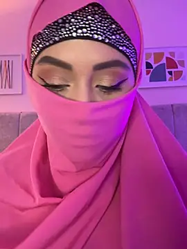 Snapshot of fatiima_ chatting on April 2026 07:11:02 PM fatiima online show from April 2026 07:11:02 PM