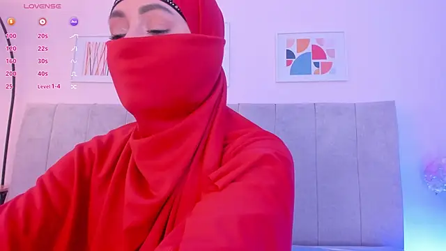 Snapshot of fatiima_ chatting on May 2026 07:31:01 PM fatiima online show from May 2026 07:31:01 PM