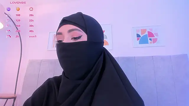 Snapshot of fatiima_ chatting on June 2026 07:05:01 PM fatiima online show from June 2026 07:05:01 PM