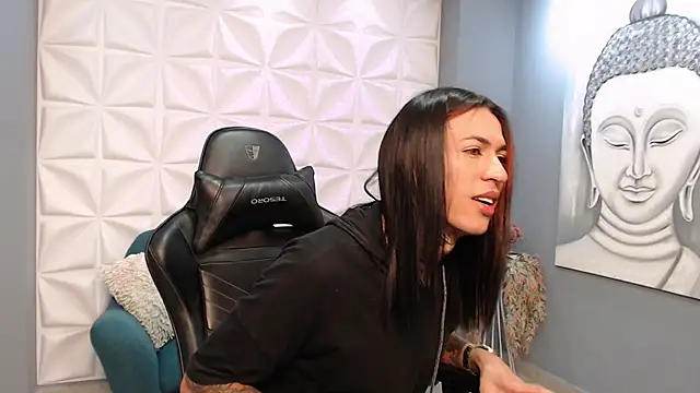 ArohomLester online show from October 2025 11:32:02 AM