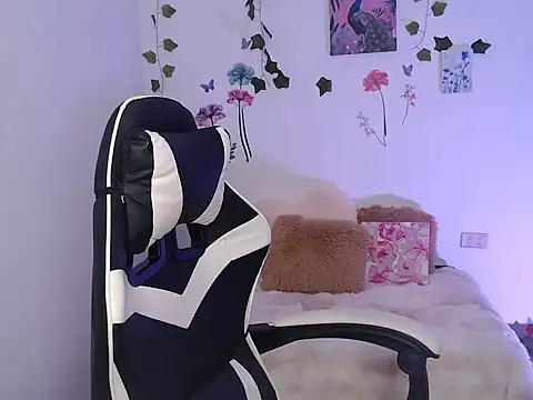 Snapshot of Babenik_666 chatting on November 2025 03:42:02 AM Babenik 666 online show from November 2025 03:42:02 AM