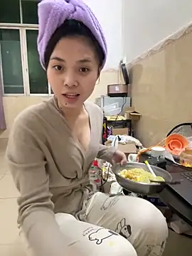 aaaaawhate online show from January 2026 11:14:02 AM