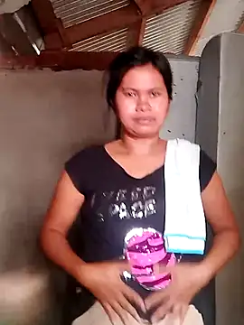 Hot Blaze93 online show from December 2025 02:41:02 AM