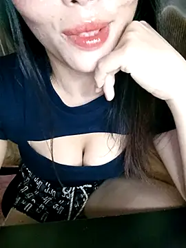 Fish yellow online show from November 2025 12:55:02 AM