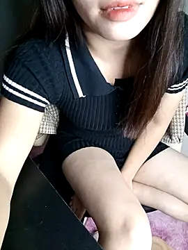 Fish yellow online show from November 2025 11:38:02 AM