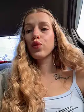 kira mia online show from July 2026 04:39:33 PM