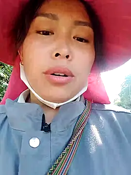 natri-sex online show from October 2025 01:01:01 PM