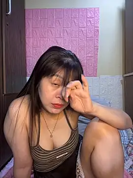 Butterfly kee online show from December 2025 01:33:02 AM